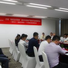 云銷售領未來 惠州'經紀云共同體'行業峰會隆重舉行，共探房地產經紀服務新篇章